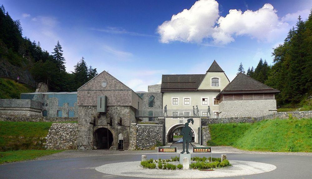 Gasthof Salzstadl Reutte Exterior foto